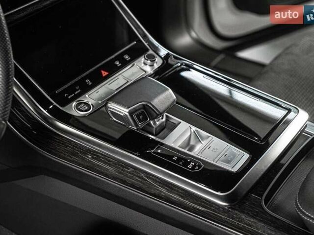 Белый Ауди Q8, объемом двигателя 2.97 л и пробегом 114 тыс. км за 74900 $, фото 57 на Automoto.ua