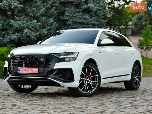 Белый Ауди Q8, объемом двигателя 3 л и пробегом 31 тыс. км за 72500 $, фото 2 на Automoto.ua