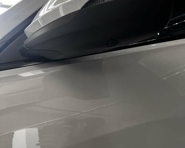 Белый Ауди Q8, объемом двигателя 3 л и пробегом 39 тыс. км за 73500 $, фото 35 на Automoto.ua