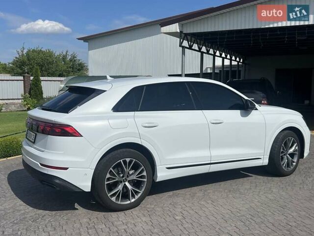 Белый Ауди Q8, объемом двигателя 2.97 л и пробегом 19 тыс. км за 90000 $, фото 3 на Automoto.ua