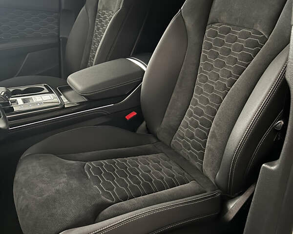 Белый Ауди Q8, объемом двигателя 3 л и пробегом 39 тыс. км за 73500 $, фото 25 на Automoto.ua