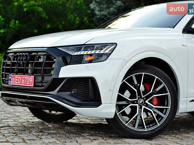 Белый Ауди Q8, объемом двигателя 3 л и пробегом 31 тыс. км за 72500 $, фото 4 на Automoto.ua