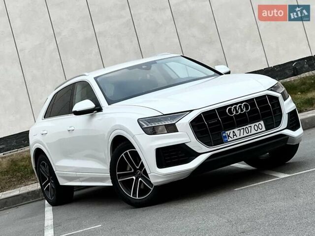 Ауди Q8 2023 в Киеве на Automoto.ua Белый Ауди Q8, объемом двигателя 2.97 л и пробегом 71 тыс. км за 75900 $, фото 32 на Automoto.ua