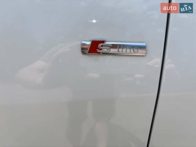 Білий Ауді Q8, об'ємом двигуна 3 л та пробігом 30 тис. км за 65000 $, фото 11 на Automoto.ua