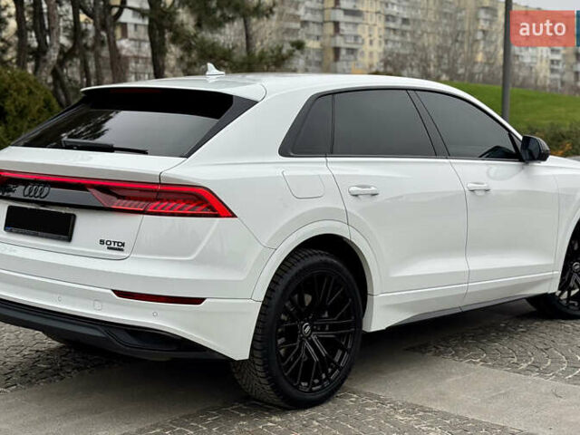 Білий Ауді Q8, об'ємом двигуна 2.97 л та пробігом 94 тис. км за 72500 $, фото 8 на Automoto.ua