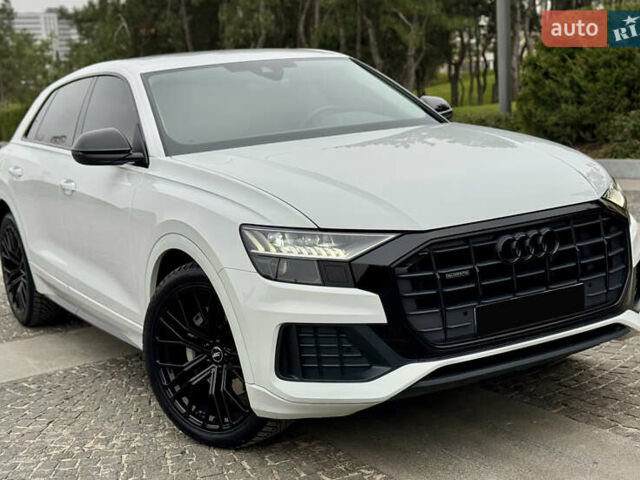 Білий Ауді Q8, об'ємом двигуна 2.97 л та пробігом 94 тис. км за 72500 $, фото 33 на Automoto.ua