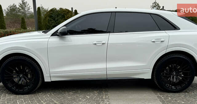 Білий Ауді Q8, об'ємом двигуна 2.97 л та пробігом 94 тис. км за 72500 $, фото 40 на Automoto.ua