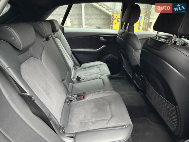 Білий Ауді Q8, об'ємом двигуна 2.97 л та пробігом 15 тис. км за 79900 $, фото 74 на Automoto.ua