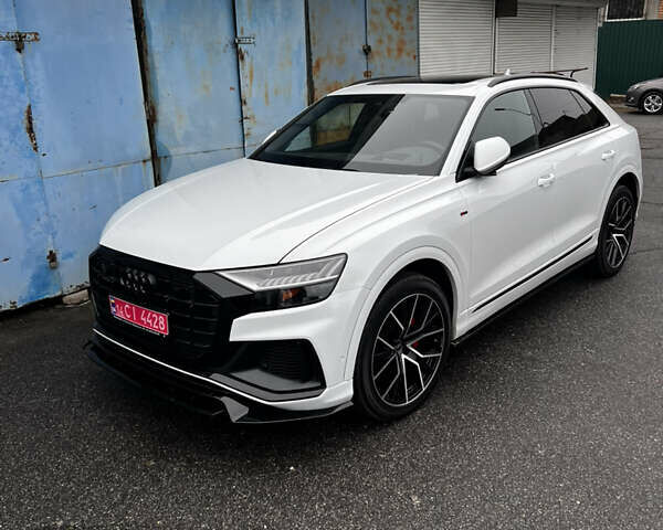 Белый Ауди Q8, объемом двигателя 3 л и пробегом 39 тыс. км за 73500 $, фото 47 на Automoto.ua