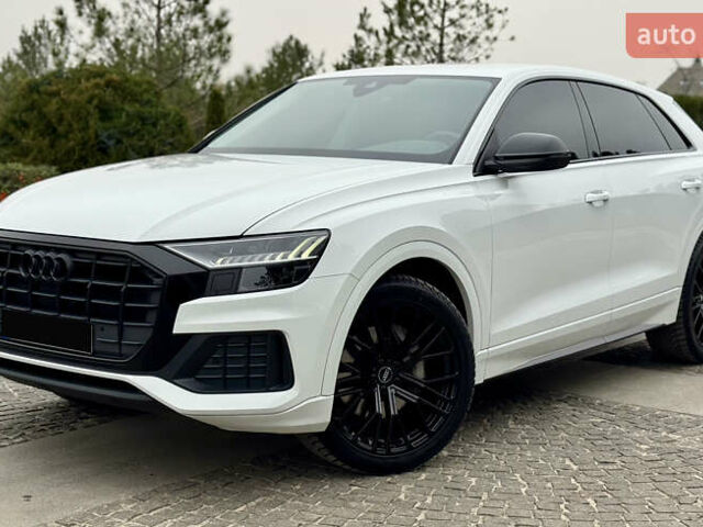 Білий Ауді Q8, об'ємом двигуна 2.97 л та пробігом 94 тис. км за 72500 $, фото 1 на Automoto.ua