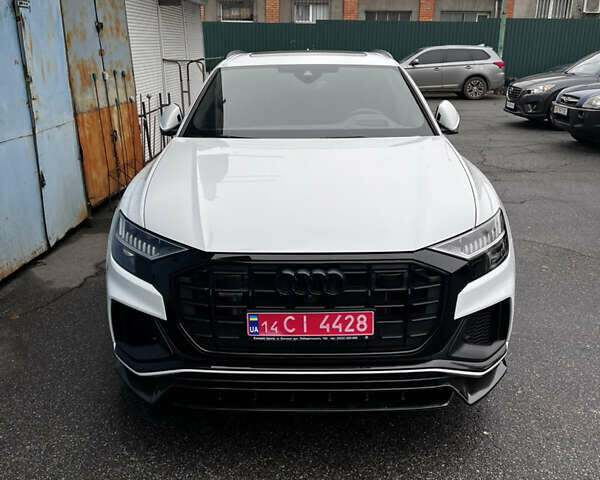 Белый Ауди Q8, объемом двигателя 3 л и пробегом 39 тыс. км за 73500 $, фото 48 на Automoto.ua