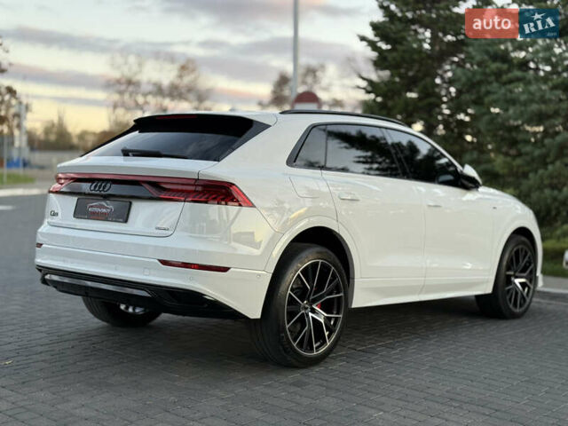 Белый Ауди Q8, объемом двигателя 3 л и пробегом 36 тыс. км за 68000 $, фото 25 на Automoto.ua