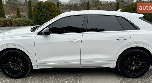 Білий Ауді Q8, об'ємом двигуна 2.97 л та пробігом 94 тис. км за 72500 $, фото 41 на Automoto.ua