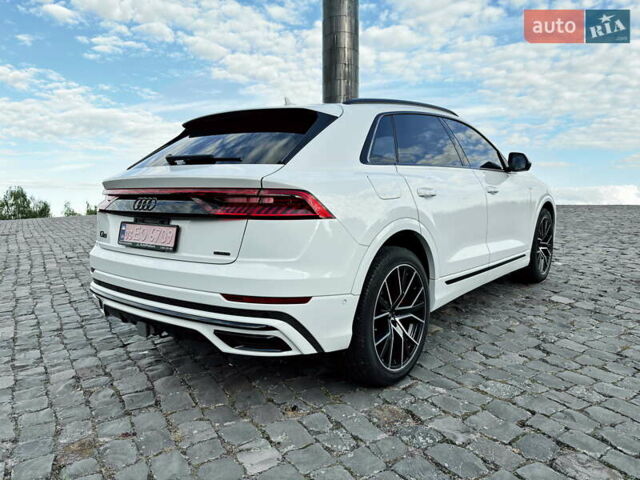 Белый Ауди Q8, объемом двигателя 3 л и пробегом 31 тыс. км за 72500 $, фото 18 на Automoto.ua