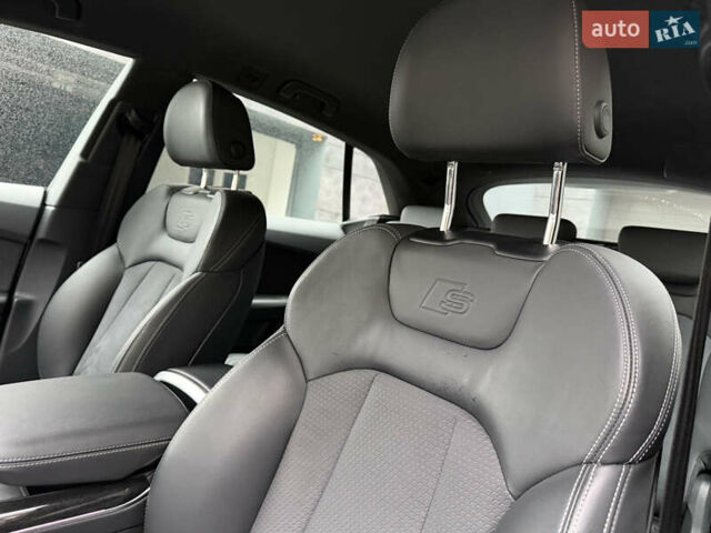 Білий Ауді Q8, об'ємом двигуна 2.97 л та пробігом 15 тис. км за 79900 $, фото 51 на Automoto.ua