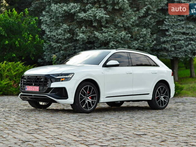 Белый Ауди Q8, объемом двигателя 3 л и пробегом 31 тыс. км за 72500 $, фото 6 на Automoto.ua