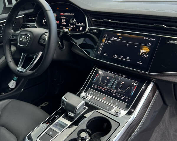 Белый Ауди Q8, объемом двигателя 2.97 л и пробегом 31 тыс. км за 73500 $, фото 44 на Automoto.ua