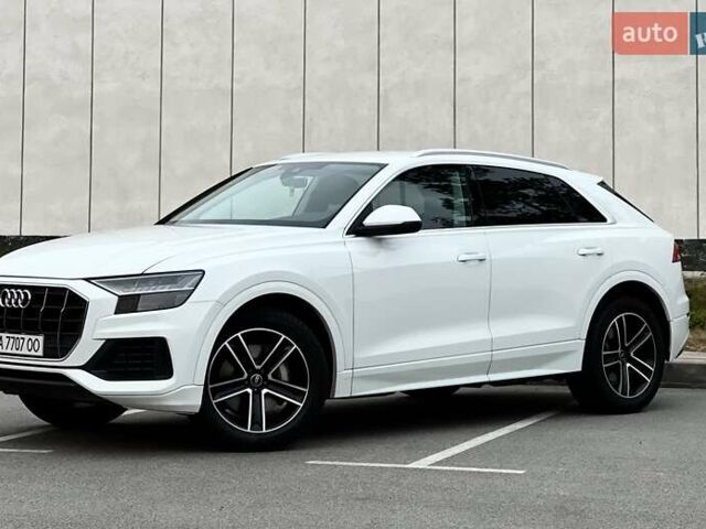 Ауди Q8 2023 в Киеве на Automoto.ua Белый Ауди Q8, объемом двигателя 2.97 л и пробегом 71 тыс. км за 75900 $, фото 6 на Automoto.ua