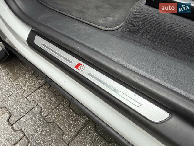 Білий Ауді Q8, об'ємом двигуна 2.97 л та пробігом 15 тис. км за 79900 $, фото 72 на Automoto.ua