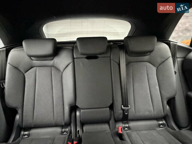 Білий Ауді Q8, об'ємом двигуна 2.97 л та пробігом 15 тис. км за 79900 $, фото 82 на Automoto.ua