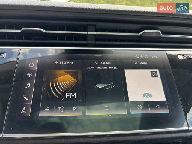 Білий Ауді Q8, об'ємом двигуна 3 л та пробігом 30 тис. км за 65000 $, фото 30 на Automoto.ua