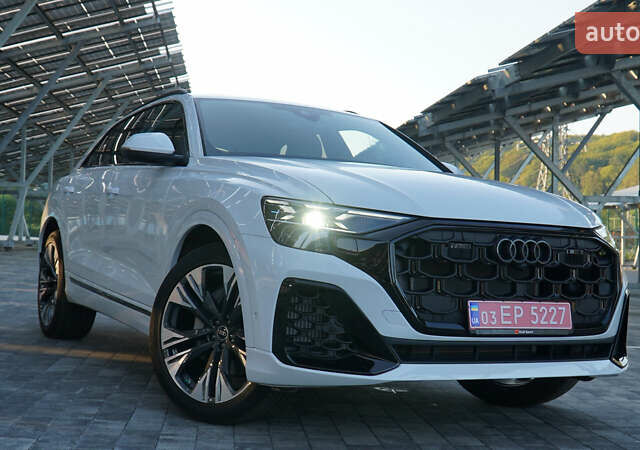 Белый Ауди Q8, объемом двигателя 3 л и пробегом 1 тыс. км за 119000 $, фото 2 на Automoto.ua