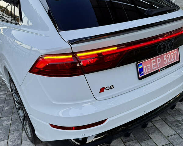 Белый Ауди Q8, объемом двигателя 3 л и пробегом 1 тыс. км за 101900 $, фото 23 на Automoto.ua