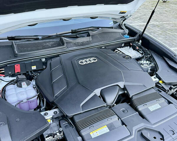 Белый Ауди Q8, объемом двигателя 3 л и пробегом 1 тыс. км за 106950 $, фото 68 на Automoto.ua