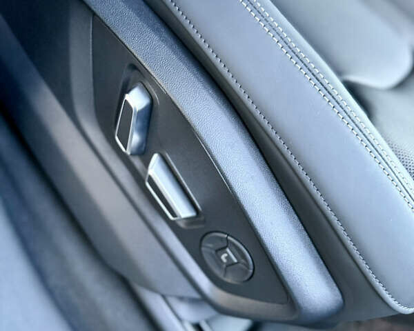 Белый Ауди Q8, объемом двигателя 3 л и пробегом 1 тыс. км за 106950 $, фото 61 на Automoto.ua