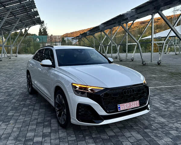 Белый Ауди Q8, объемом двигателя 3 л и пробегом 1 тыс. км за 106950 $, фото 2 на Automoto.ua