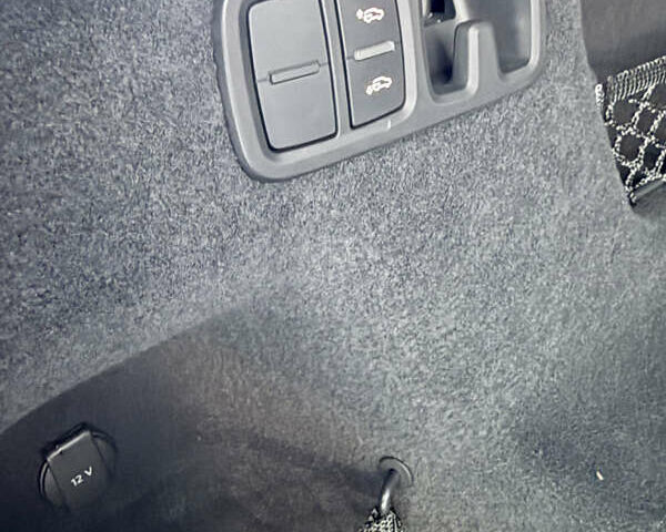 Белый Ауди Q8, объемом двигателя 3 л и пробегом 1 тыс. км за 101900 $, фото 76 на Automoto.ua