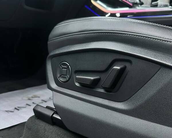 Белый Ауди Q8, объемом двигателя 3 л и пробегом 13 тыс. км за 91000 $, фото 19 на Automoto.ua