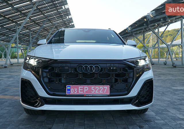 Белый Ауди Q8, объемом двигателя 3 л и пробегом 1 тыс. км за 119000 $, фото 23 на Automoto.ua