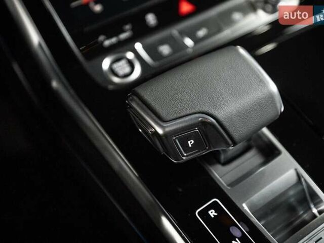 Белый Ауди Q8, объемом двигателя 2.97 л и пробегом 1 тыс. км за 92900 $, фото 45 на Automoto.ua