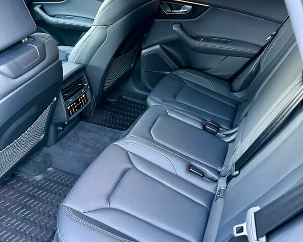 Белый Ауди Q8, объемом двигателя 3 л и пробегом 1 тыс. км за 101900 $, фото 30 на Automoto.ua