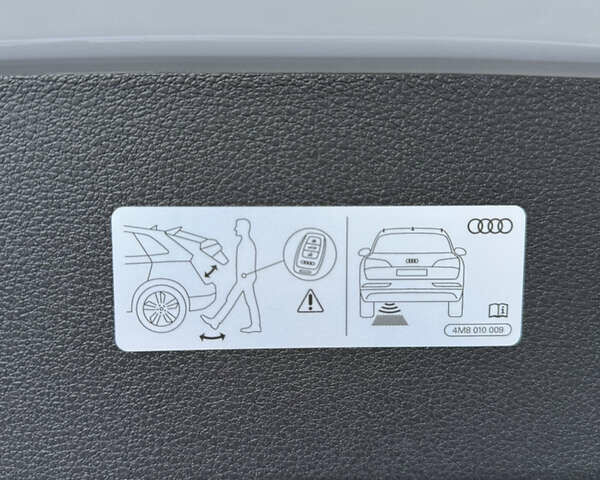 Белый Ауди Q8, объемом двигателя 3 л и пробегом 1 тыс. км за 101900 $, фото 78 на Automoto.ua