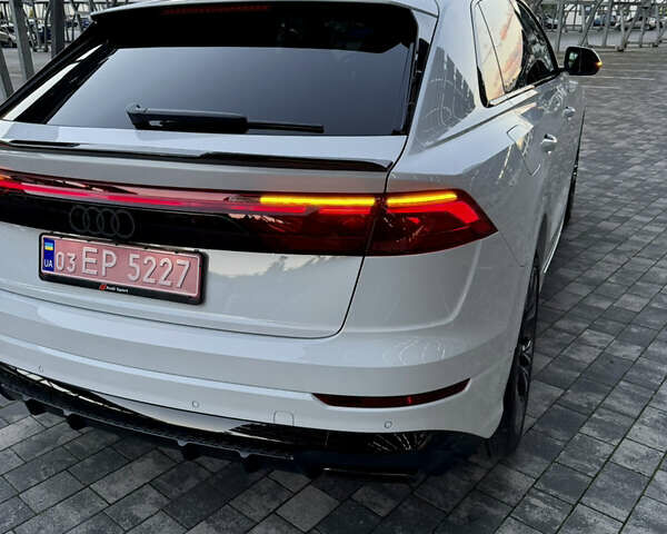 Белый Ауди Q8, объемом двигателя 3 л и пробегом 1 тыс. км за 101900 $, фото 26 на Automoto.ua