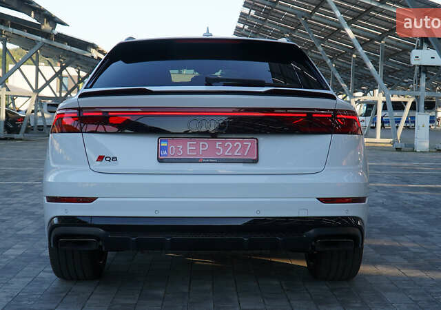 Белый Ауди Q8, объемом двигателя 3 л и пробегом 1 тыс. км за 119000 $, фото 19 на Automoto.ua