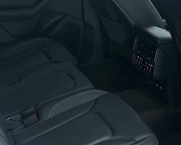 Белый Ауди Q8, объемом двигателя 3 л и пробегом 13 тыс. км за 91000 $, фото 20 на Automoto.ua