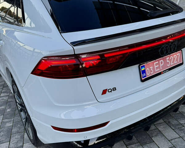 Белый Ауди Q8, объемом двигателя 3 л и пробегом 1 тыс. км за 101900 $, фото 24 на Automoto.ua