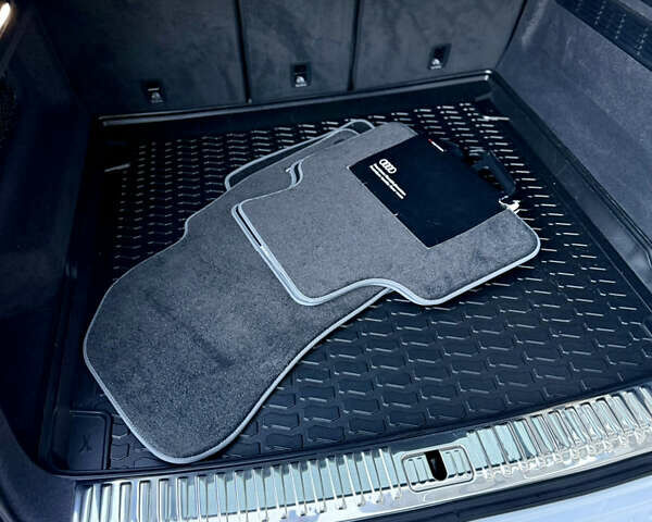 Белый Ауди Q8, объемом двигателя 3 л и пробегом 1 тыс. км за 106950 $, фото 66 на Automoto.ua