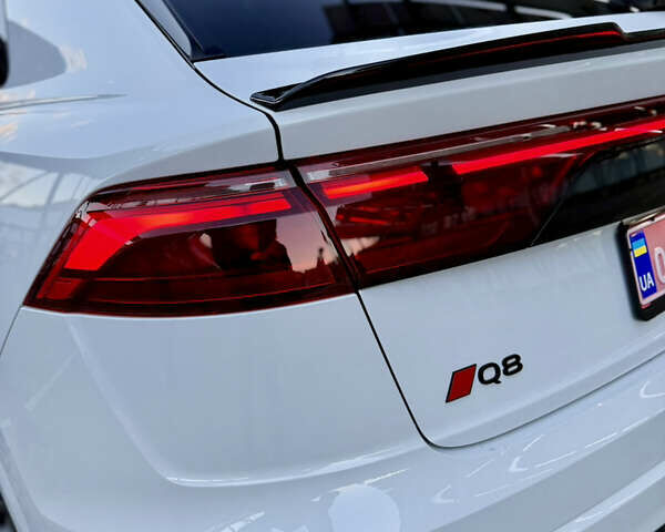 Белый Ауди Q8, объемом двигателя 3 л и пробегом 1 тыс. км за 106950 $, фото 18 на Automoto.ua