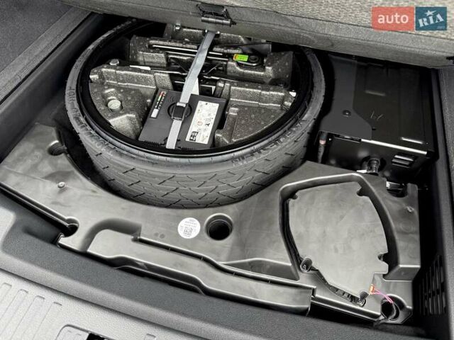 Белый Ауди Q8, объемом двигателя 2.97 л и пробегом 1 тыс. км за 88900 $, фото 62 на Automoto.ua
