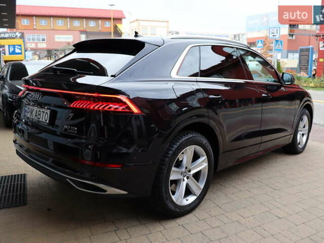 Ауди Q8 2018 в Львове на Automoto.ua Черный Ауди Q8, объемом двигателя 3 л и пробегом 119 тыс. км за 54900 $, фото 2 на Automoto.ua
