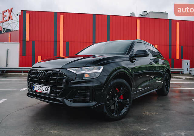 Ауди Q8 2018 в Киеве на Automoto.ua Черный Ауди Q8, объемом двигателя 3 л и пробегом 169 тыс. км за 49555 $, фото 1 на Automoto.ua