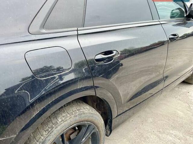 Черный Ауди Q8, объемом двигателя 3 л и пробегом 163 тыс. км за 24000 $, фото 14 на Automoto.ua