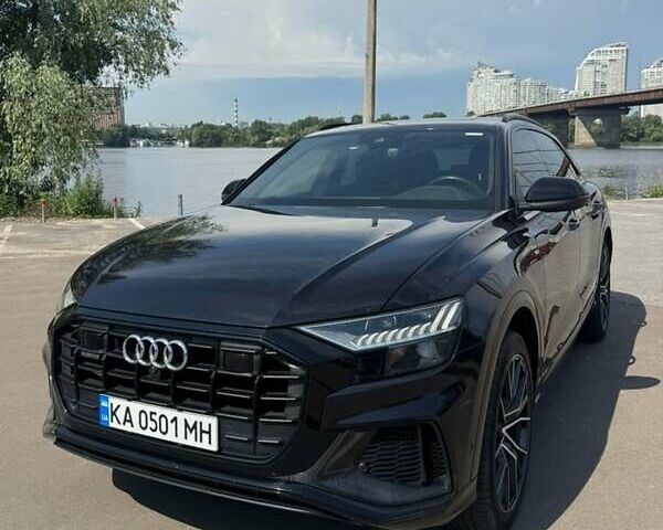 Черный Ауди Q8, объемом двигателя 3 л и пробегом 145 тыс. км за 48500 $, фото 1 на Automoto.ua