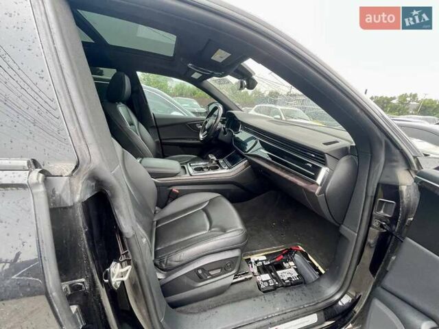 Черный Ауди Q8, объемом двигателя 3 л и пробегом 163 тыс. км за 24000 $, фото 20 на Automoto.ua