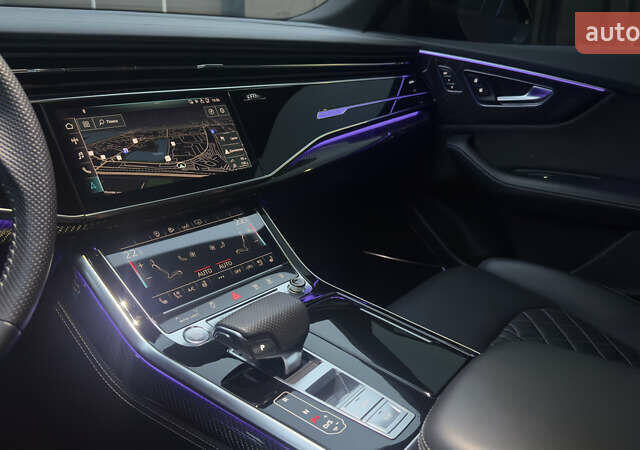 Чорний Ауді Q8, об'ємом двигуна 2.97 л та пробігом 142 тис. км за 59500 $, фото 43 на Automoto.ua