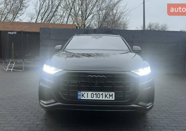 Чорний Ауді Q8, об'ємом двигуна 2.97 л та пробігом 142 тис. км за 59500 $, фото 13 на Automoto.ua